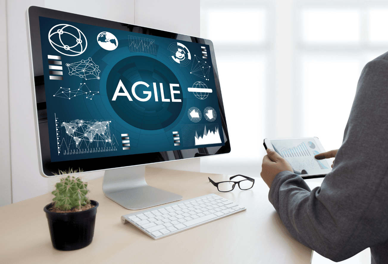 Agile project management cycle showing iterative delivery